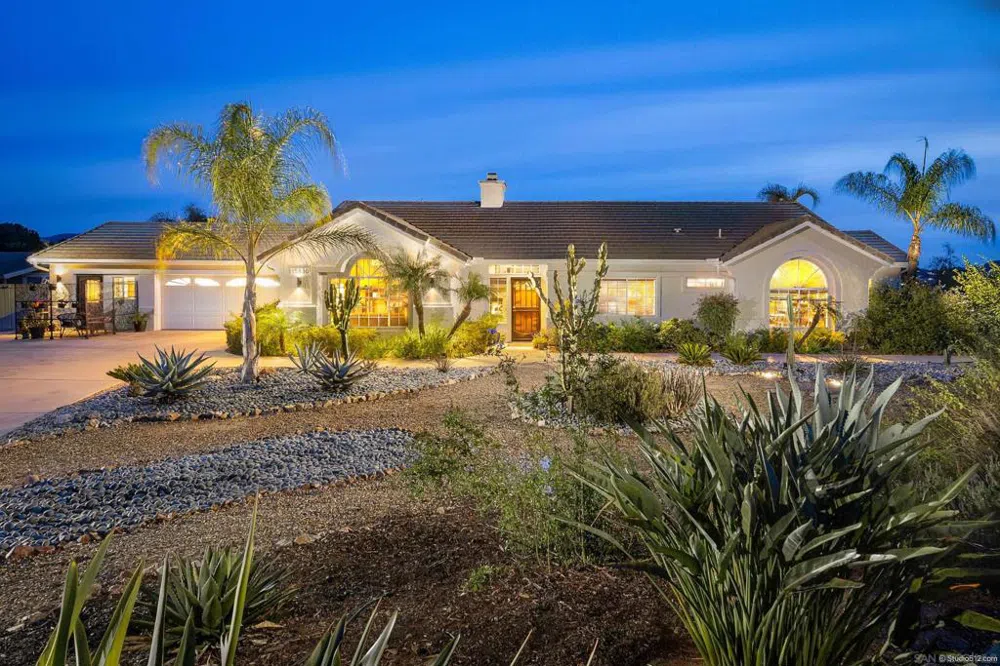 15630 Brenda Way Valley Center, CA 92082