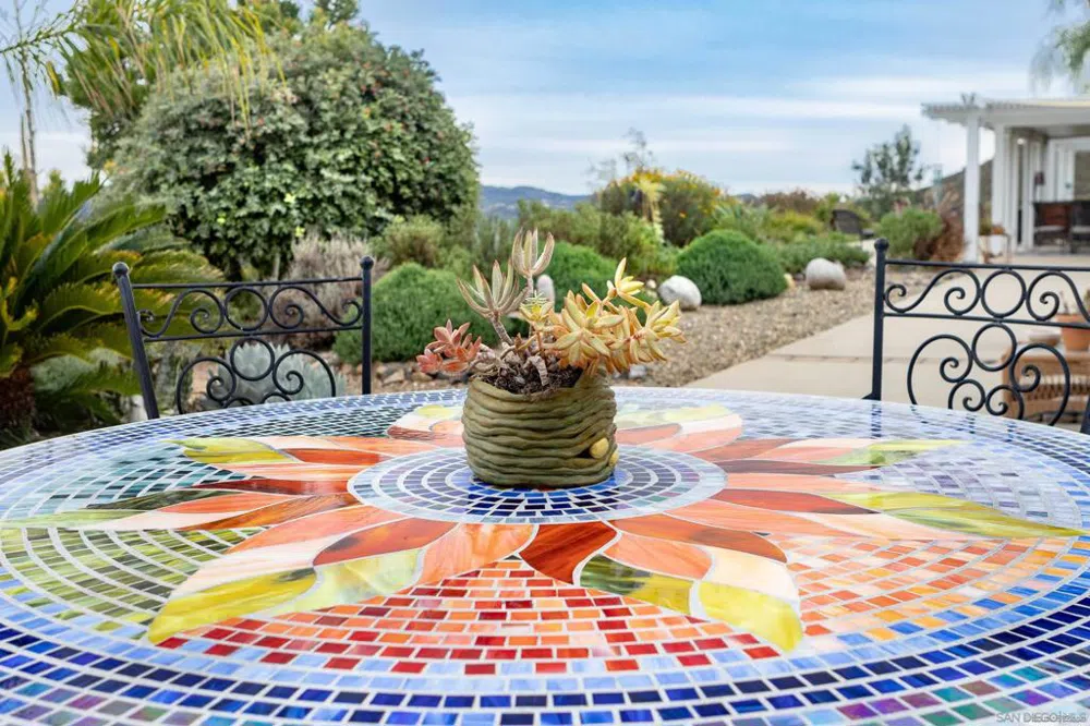 15630 Brenda Way Valley Center, CA 92082