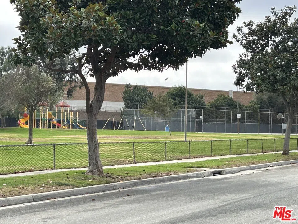 18514 Taylor Court Torrance, CA 90504