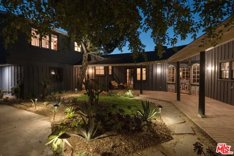 626 COLEMAN AVENUE
