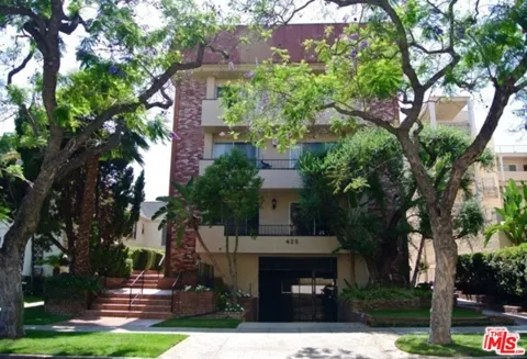 429 PALM DRIVE