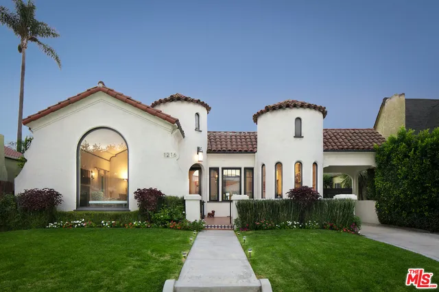 1216 Masselin Avenue Los Angeles, CA 90019
