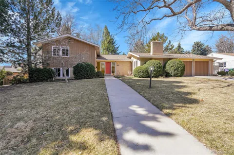 3883 S Elm Street