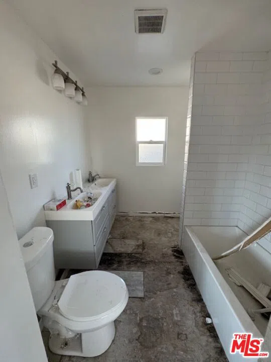 3816 S Harvard Boulevard Los Angeles, CA 90062