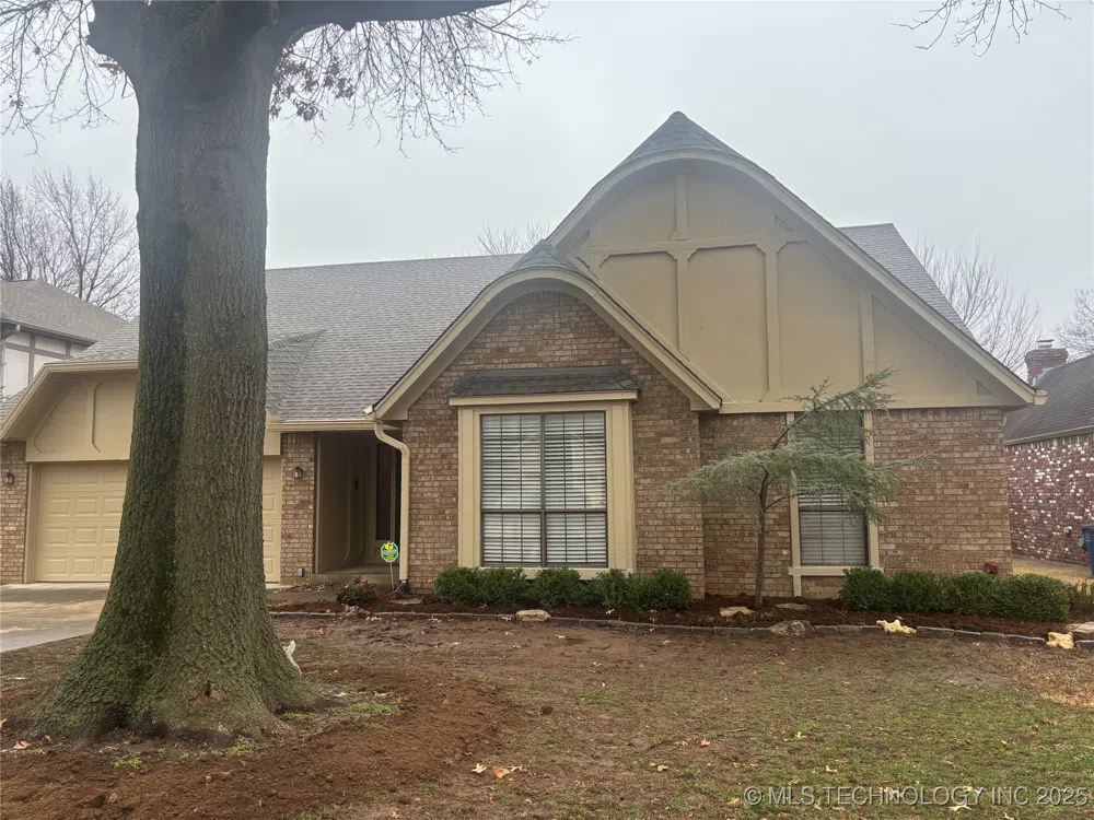 9919 S 108th East Avenue