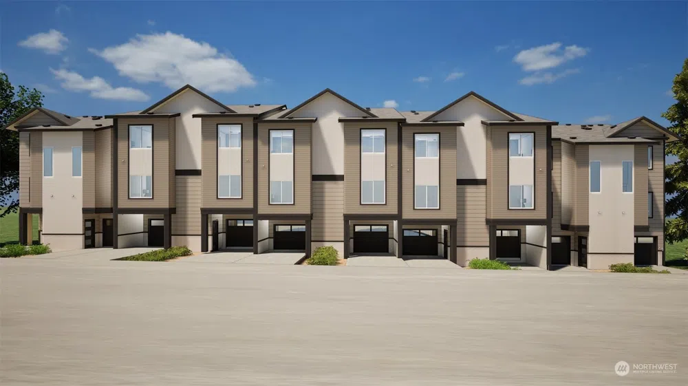 16723 Alderwood Mall Parkway #B2