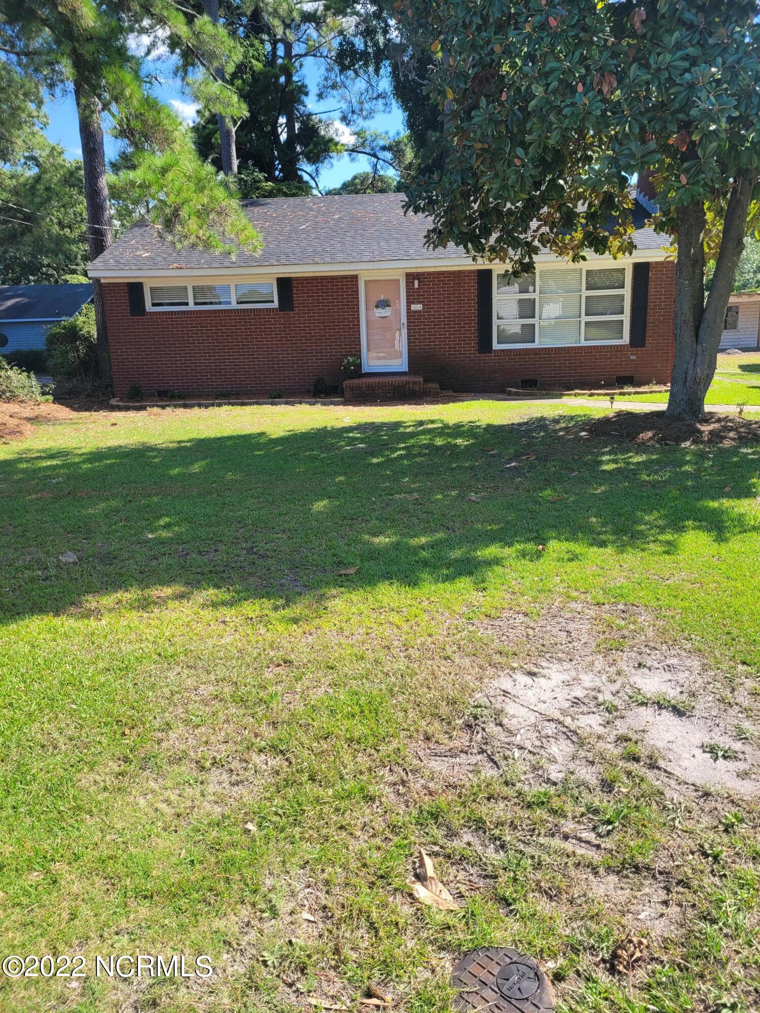 1004 W Lenoir Avenue