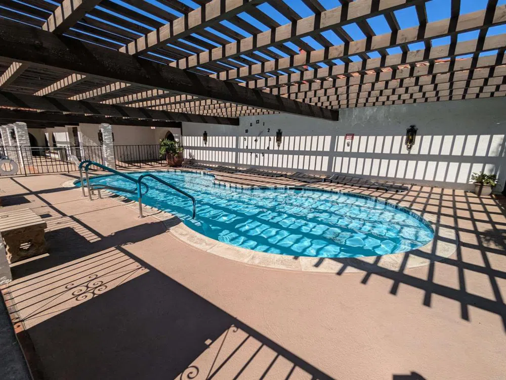 5438 Don Luis Drive Carlsbad, CA 92010