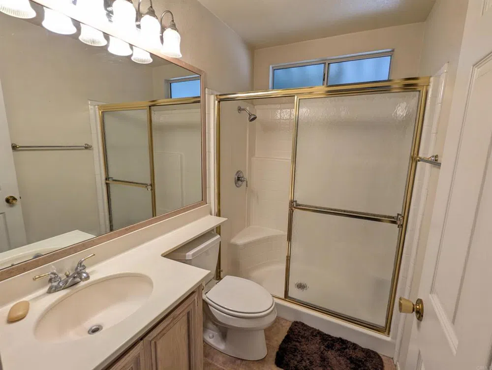 5438 Don Luis Drive Carlsbad, CA 92010