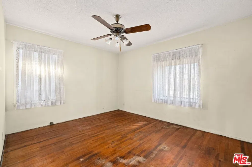 638 W Acacia Avenue El Segundo, CA 90245