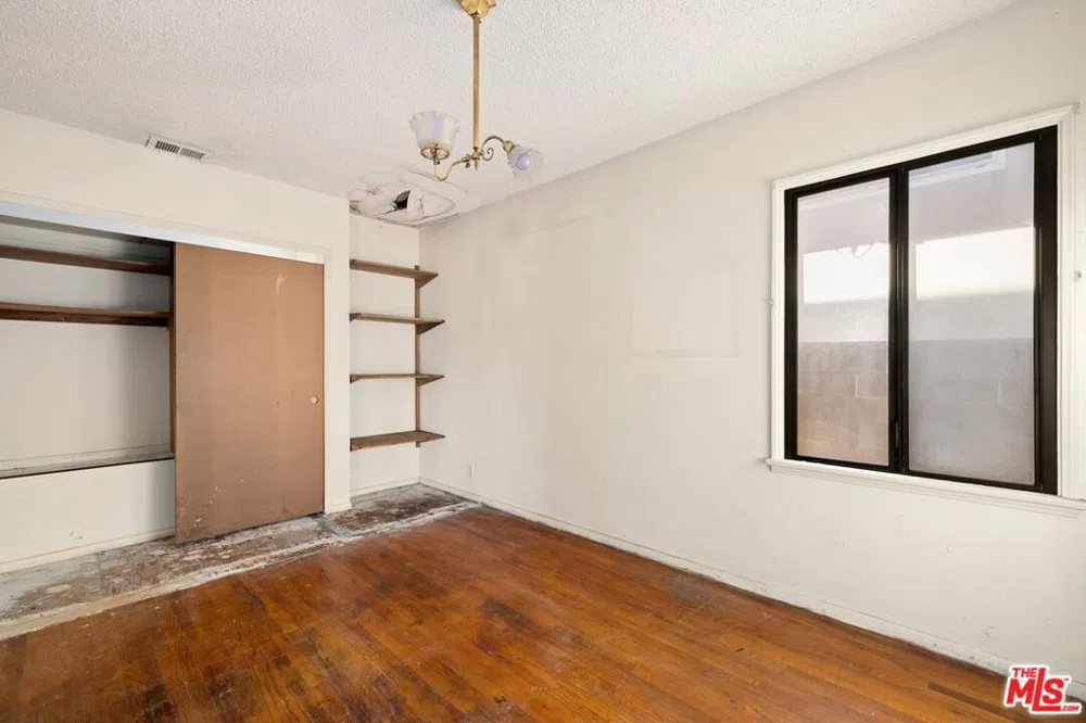 638 W Acacia Avenue El Segundo, CA 90245