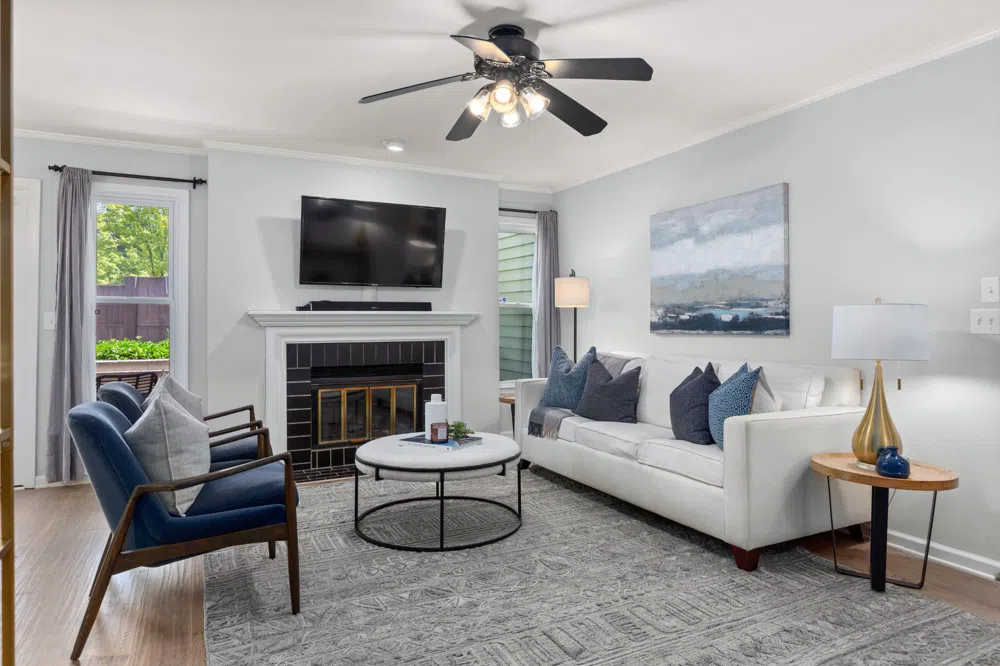 228 Hillsboro Pl Nashville, TN 37215