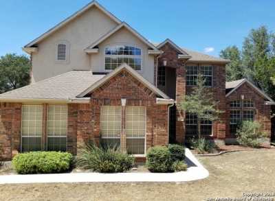 715 Walder Trail