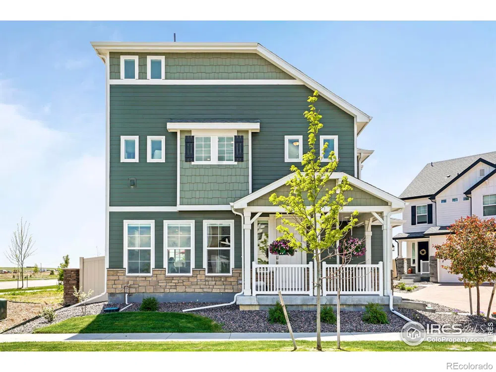 1228 Highlands Drive