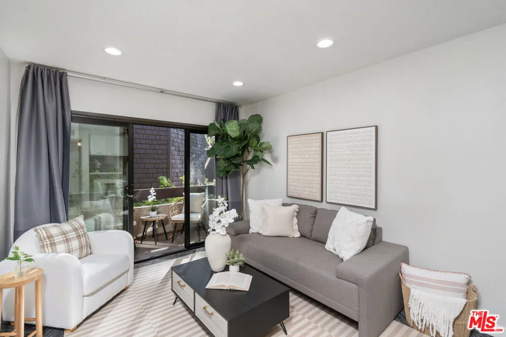 950 Kings Road #225 West Hollywood, CA 90069