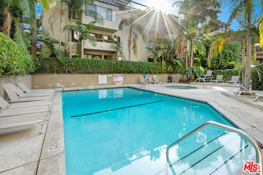 950 Kings Road #225 West Hollywood, CA 90069