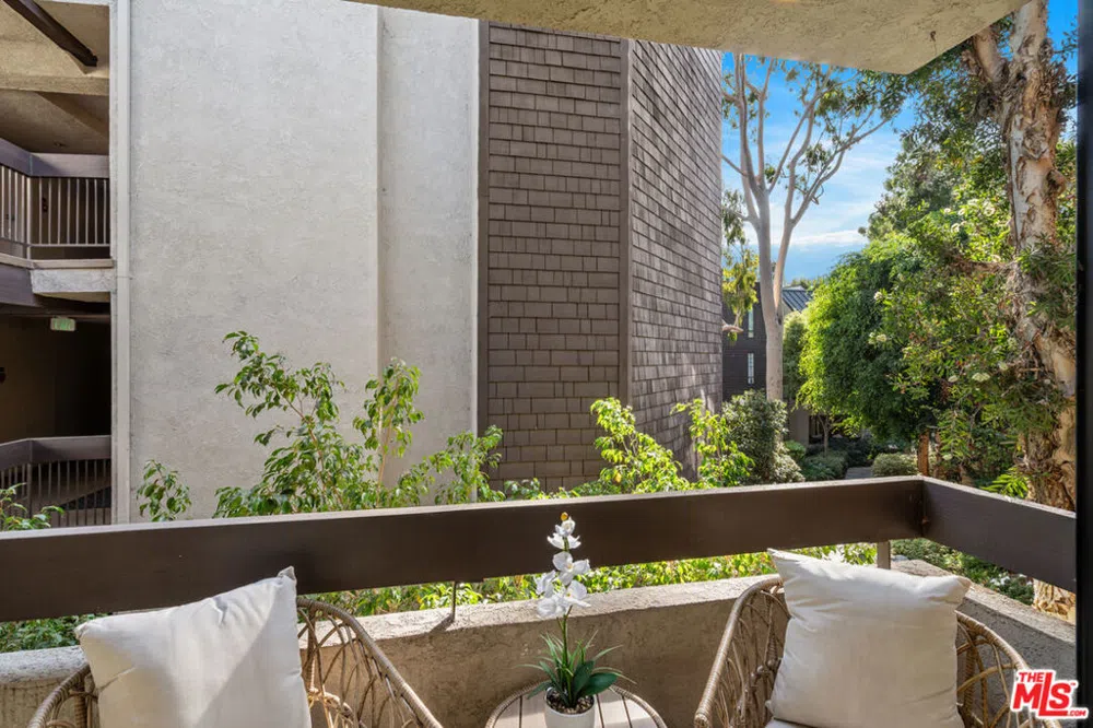 950 Kings Road #225 West Hollywood, CA 90069