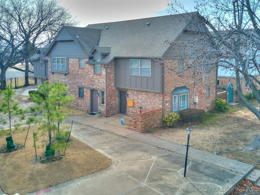 2426 E 59th Court #1 Tulsa, OK 74105