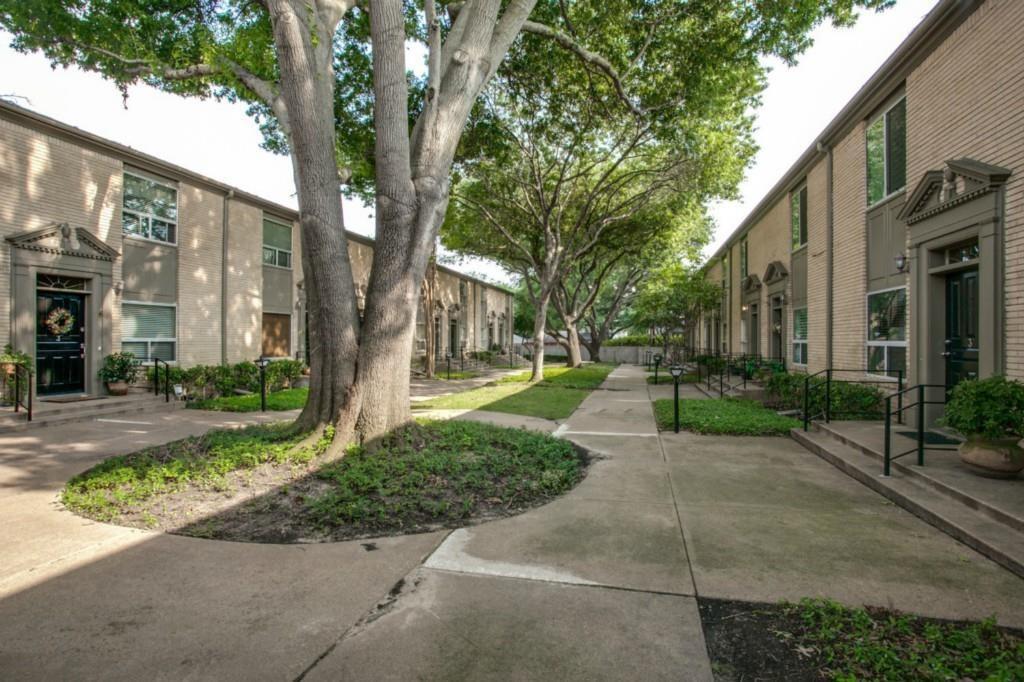 7404 W Northwest Highway #9