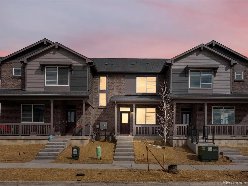 6512 N Malaya Street