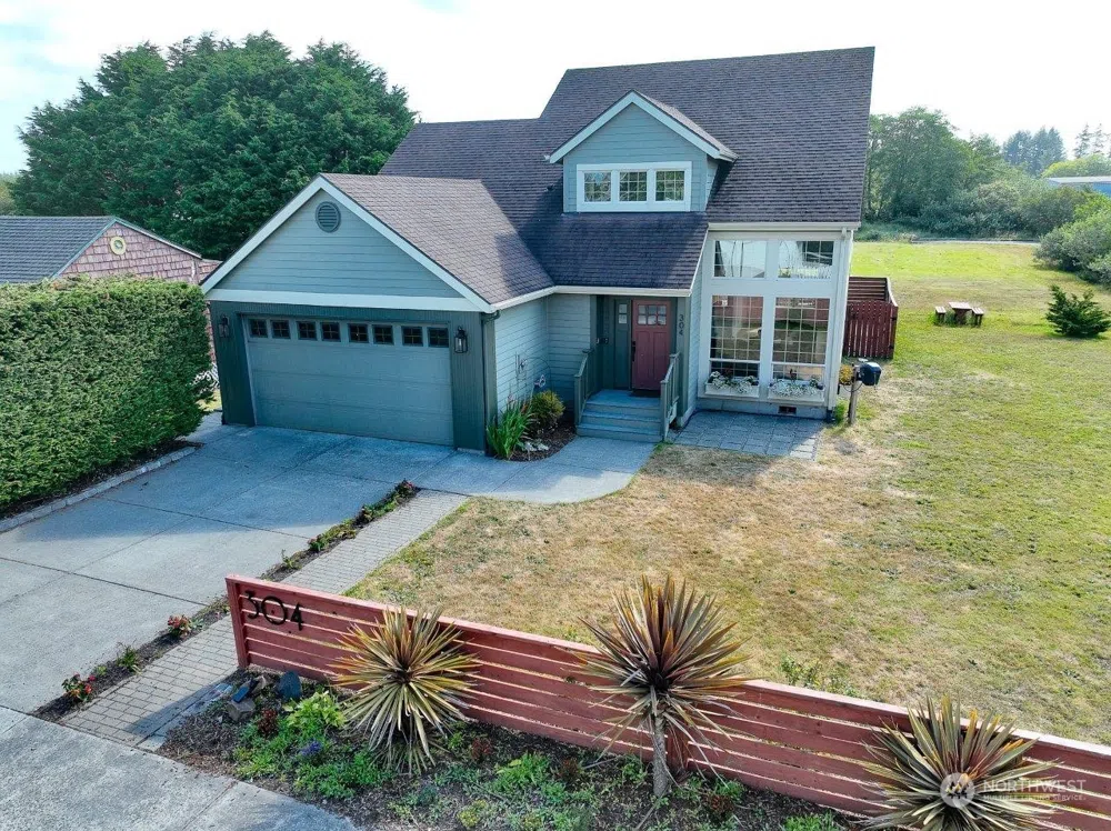 304 Washington Avenue NE