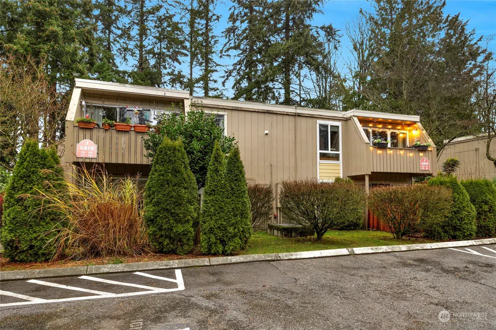 4819 180th Street SW #J203