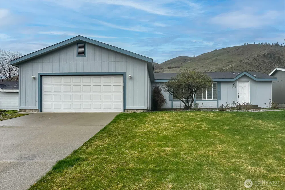 14616 Diamond Avenue