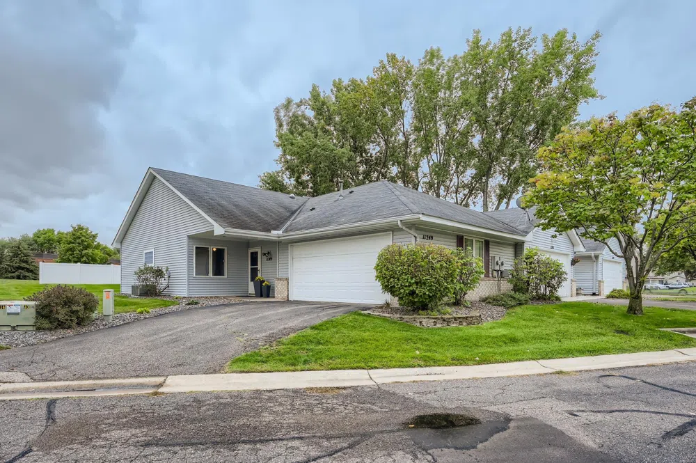 11249 Robinson Drive NW