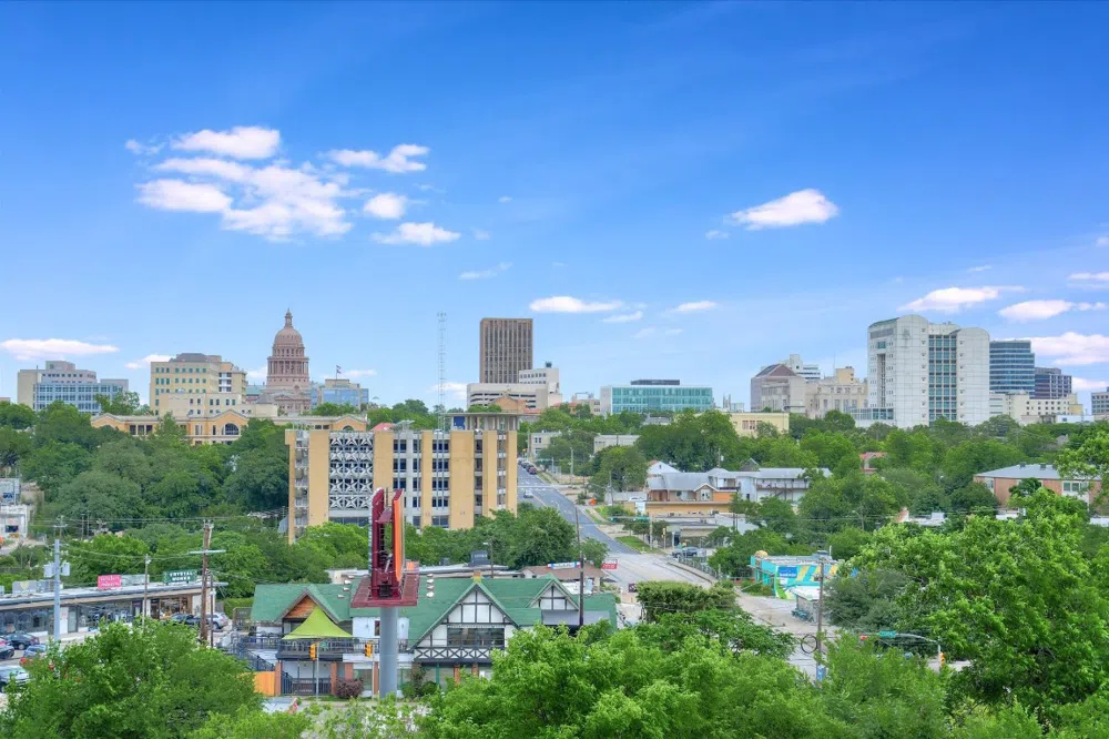 1200 Baylor Street #B-402