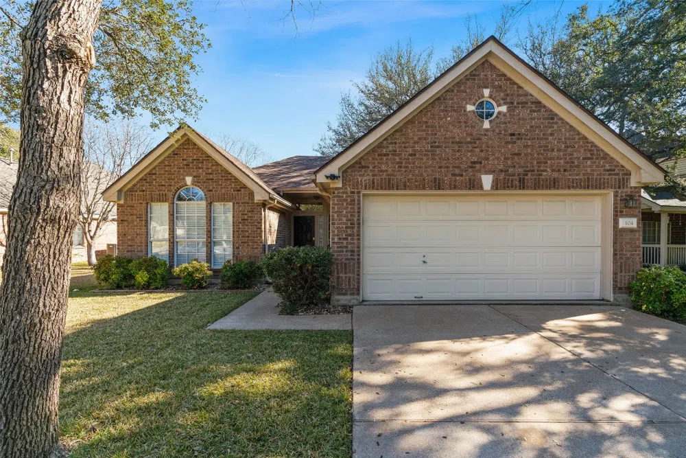 104 Parque Vista Drive