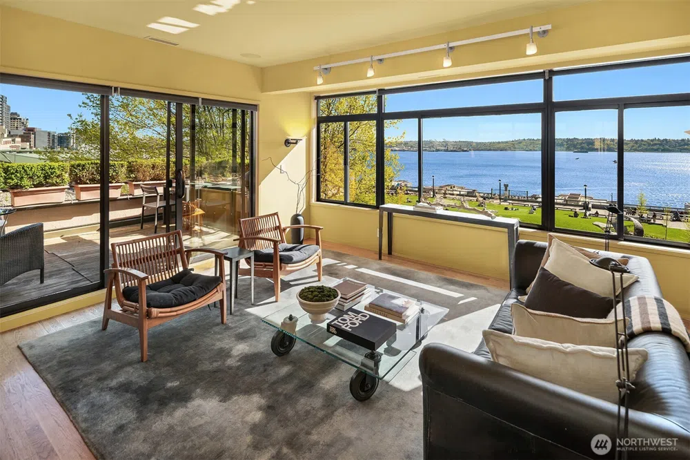 88 Virginia Street #11