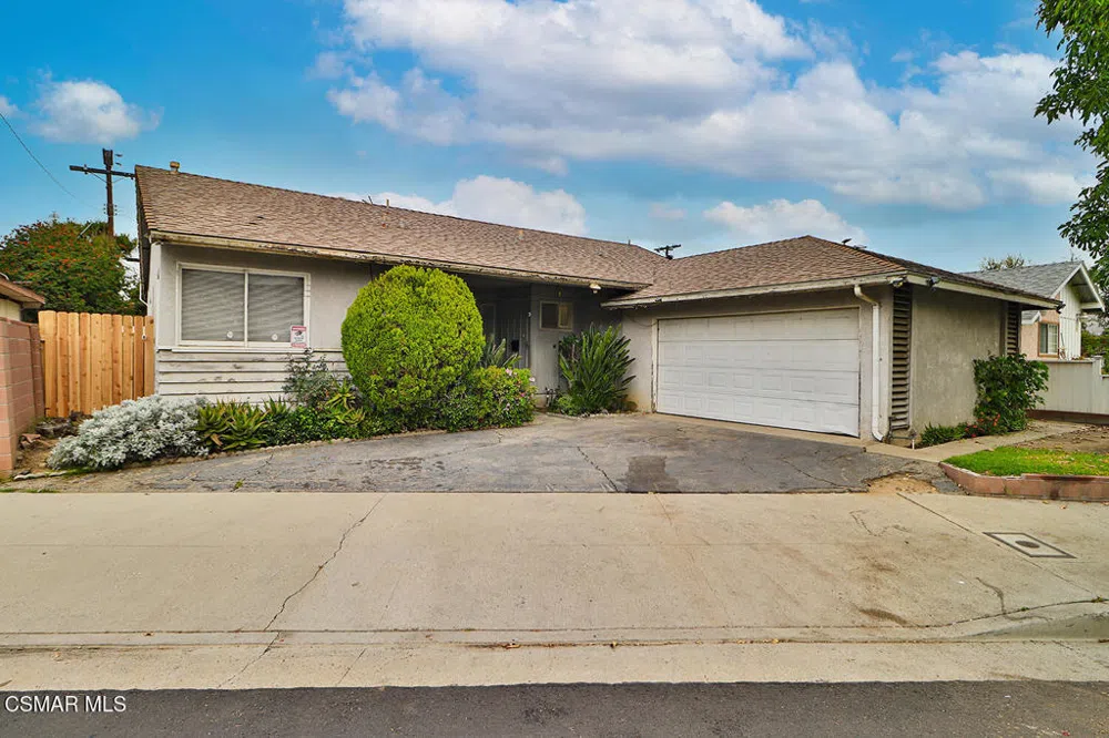 10345 Blucher Avenue