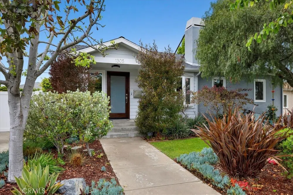 1305 Harkness Street Manhattan Beach, CA 90266
