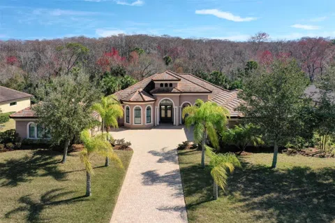 32 SCARLET OAK CIRCLE