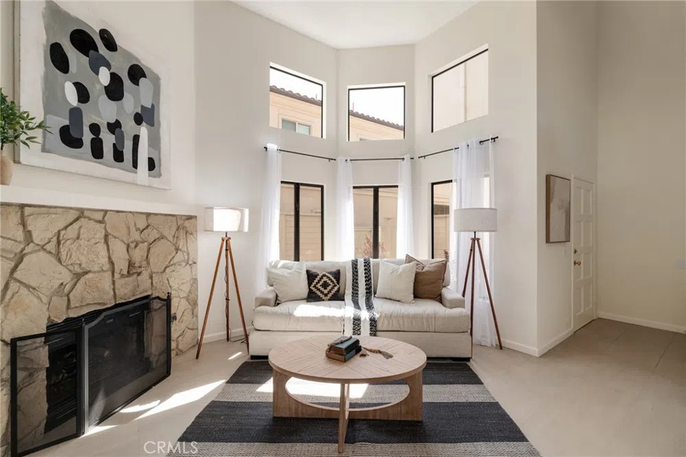 324 N Francisca Avenue #5