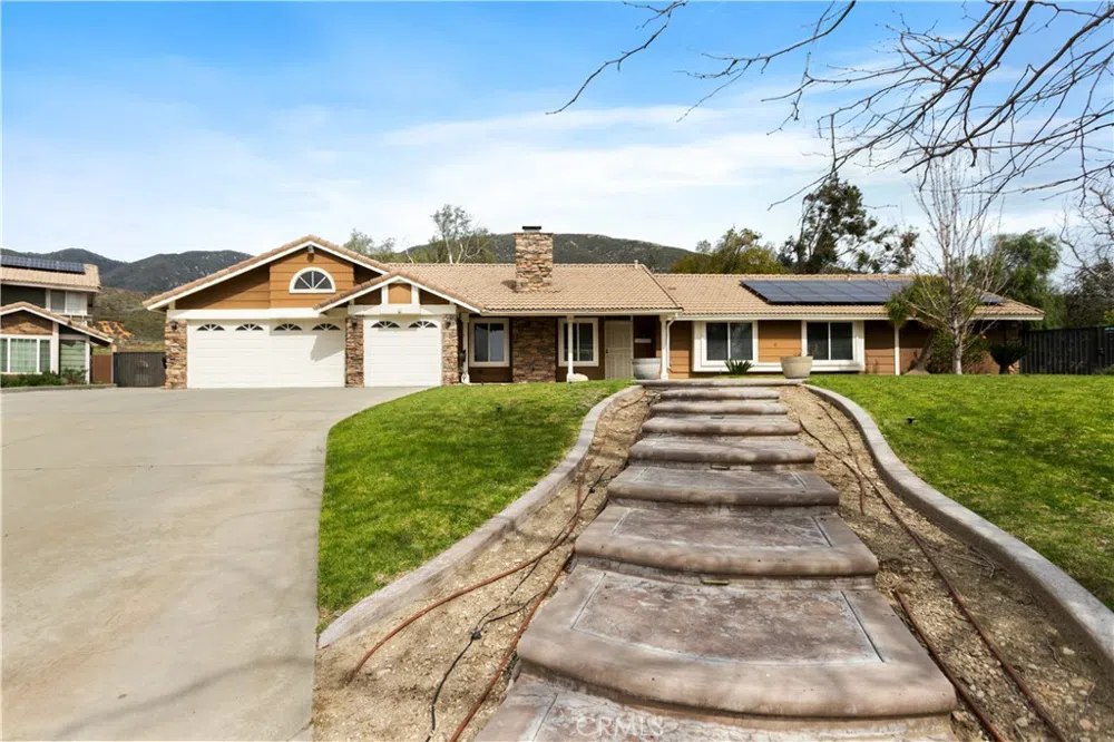 7095 Meyers Court San Bernardino, CA 92407