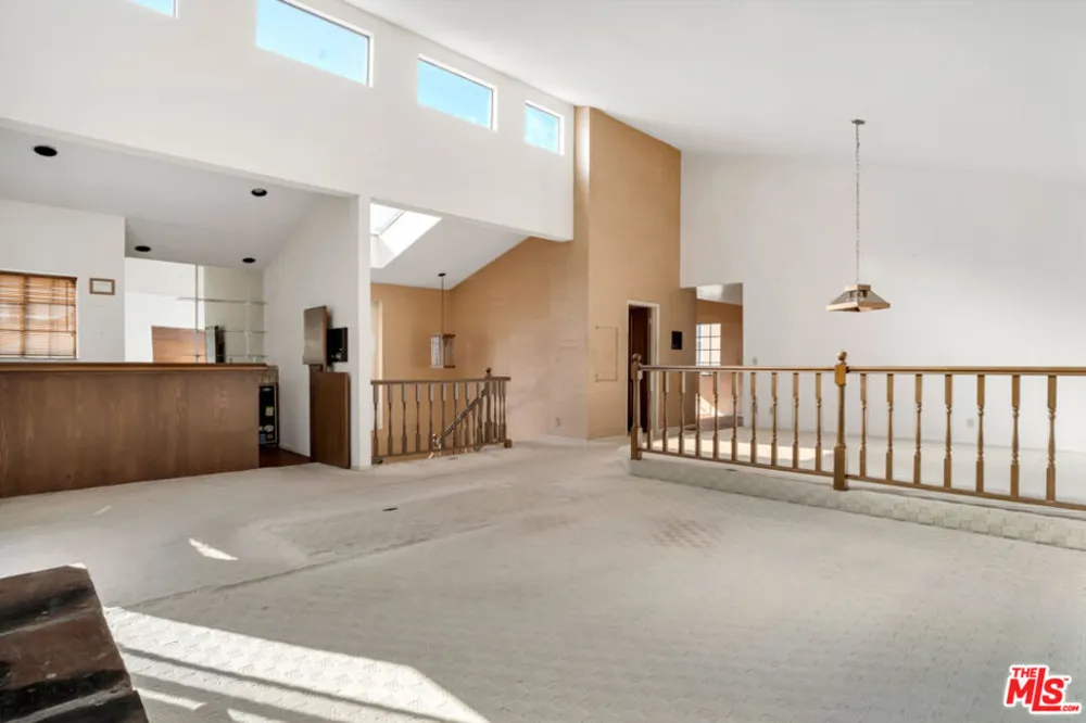 411 S Broadway #B Redondo Beach, CA 90277
