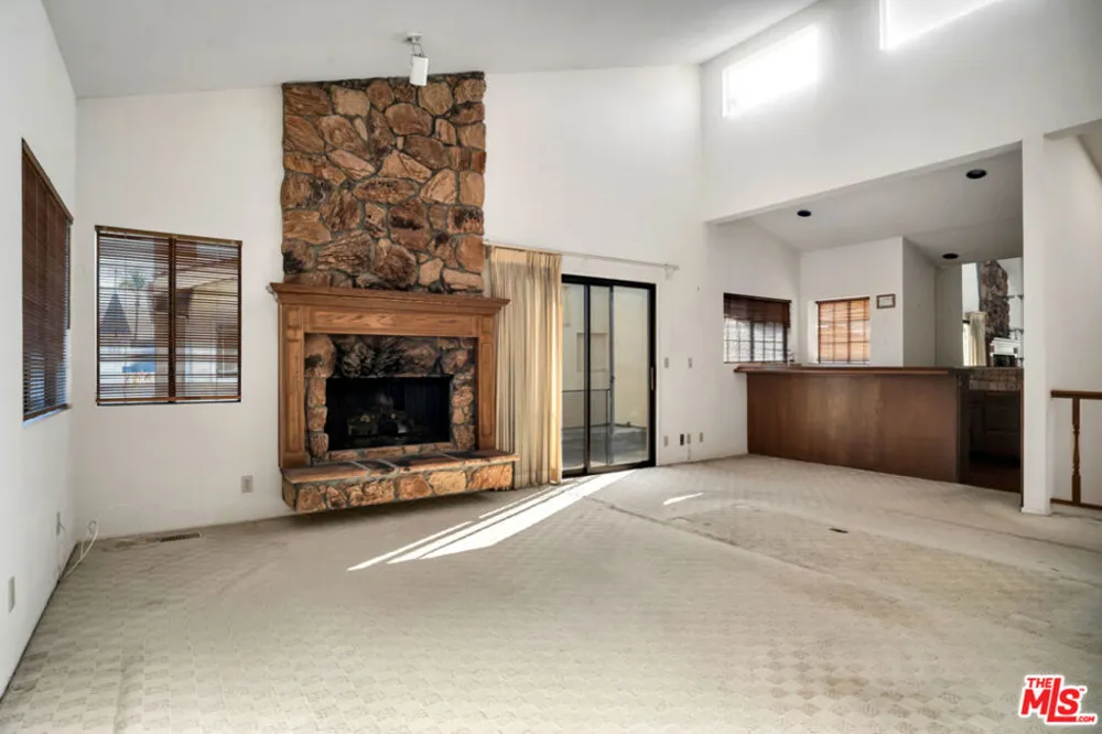 411 S Broadway #B Redondo Beach, CA 90277