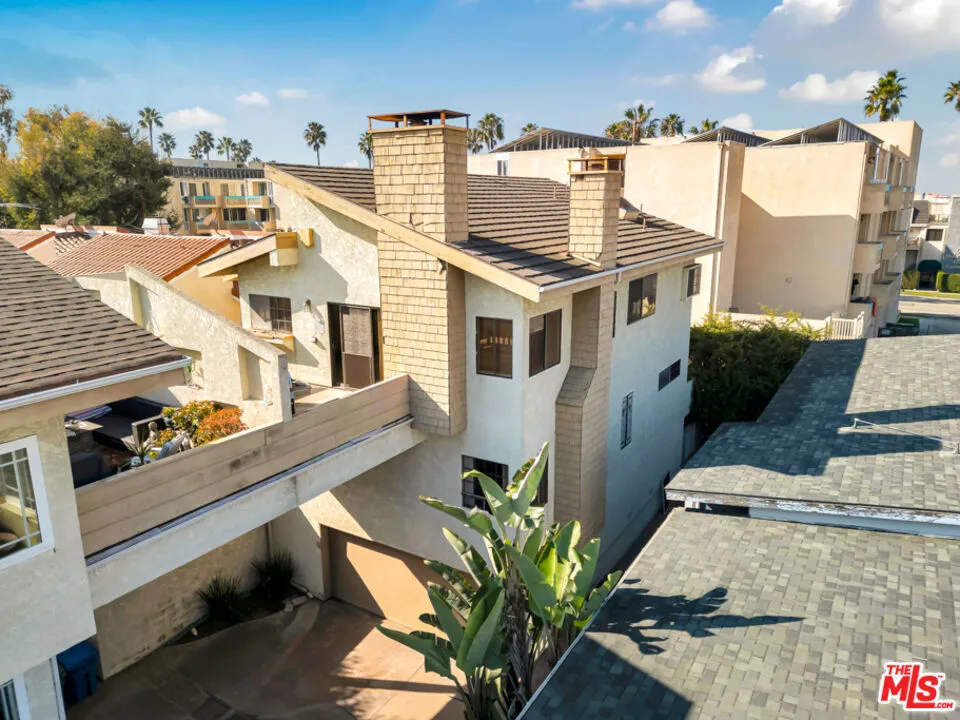 411 S Broadway #B Redondo Beach, CA 90277