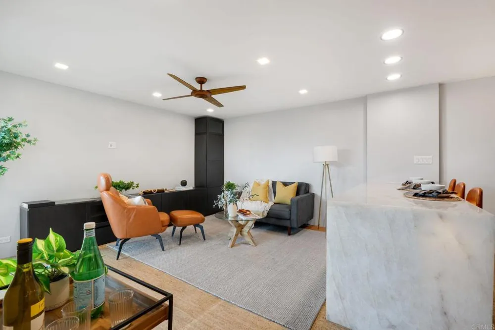 4944 Cass St #605 San Diego, CA 92109