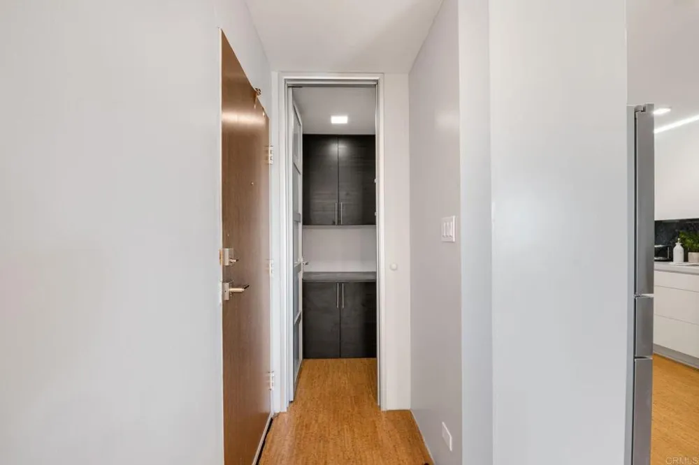 4944 Cass St #605 San Diego, CA 92109
