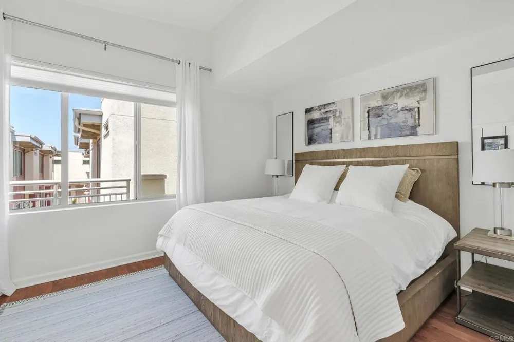687 S Coast Highway 101 #302 Encinitas, CA 92024