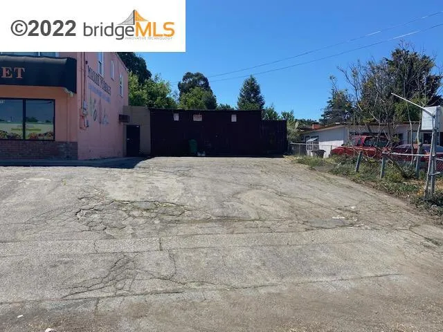 959 Manor Rd El Sobrante, CA 94803