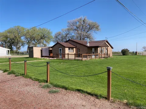 11340 & 11340 1/2 E US Highway 160