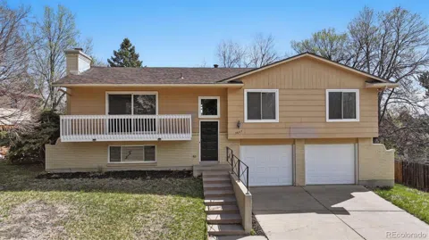 2607 Penacho Circle