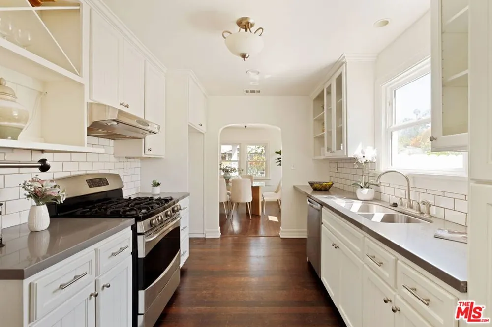 1590 Glen Aylsa Avenue Los Angeles, CA 90041