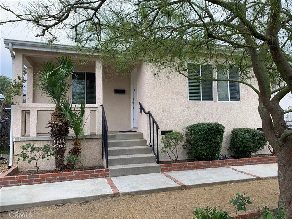 10402 Mcclemont Avenue