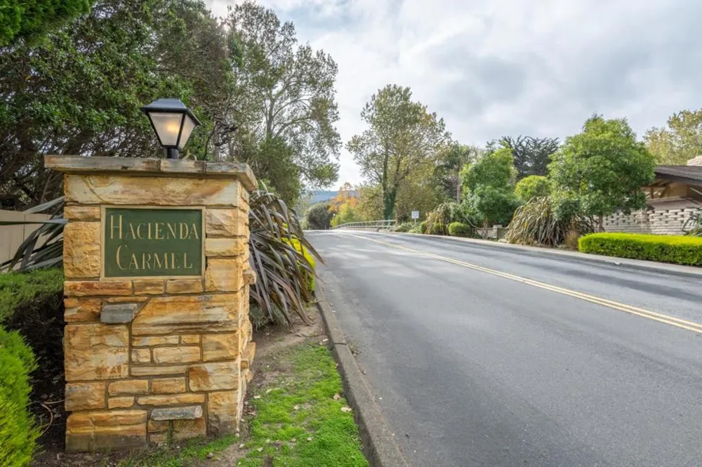 250 Hacienda Carmel Carmel, CA 93923