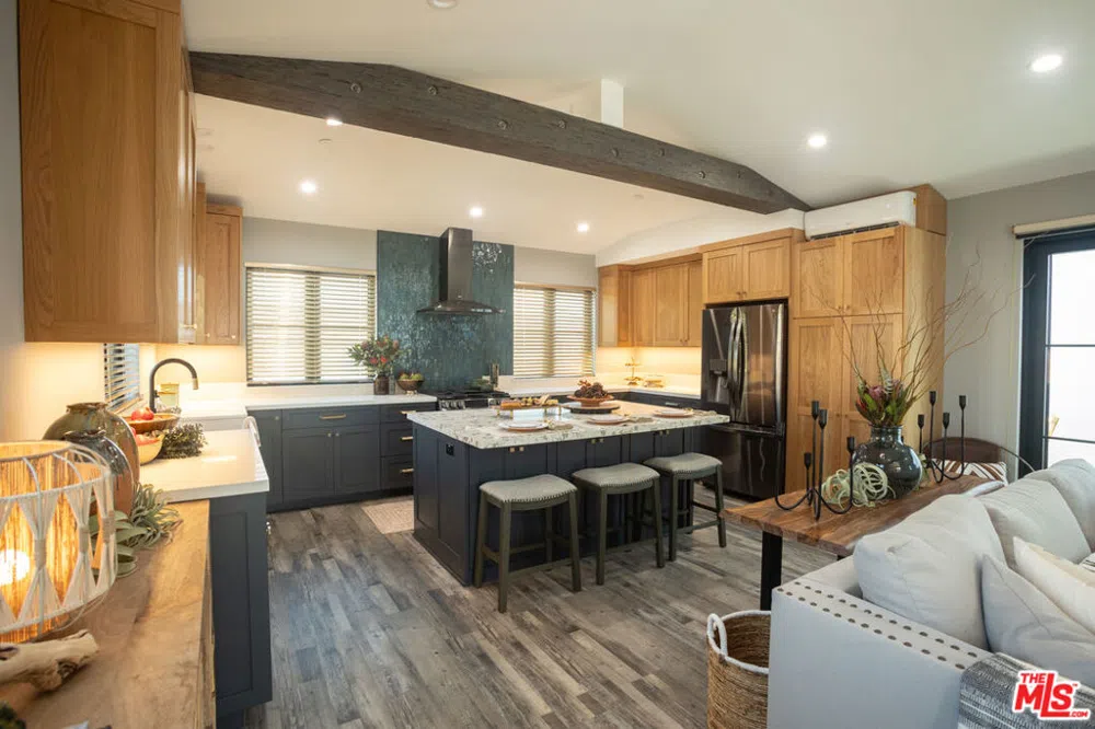 2519 Curtis Avenue #D