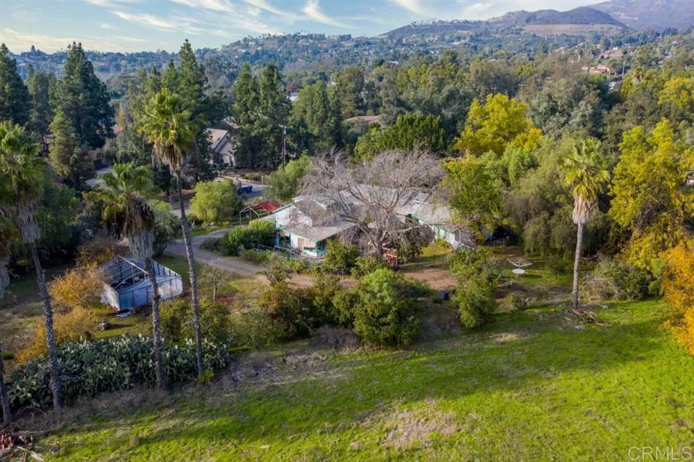 3574 Hollyberry Drive Vista, CA 92084